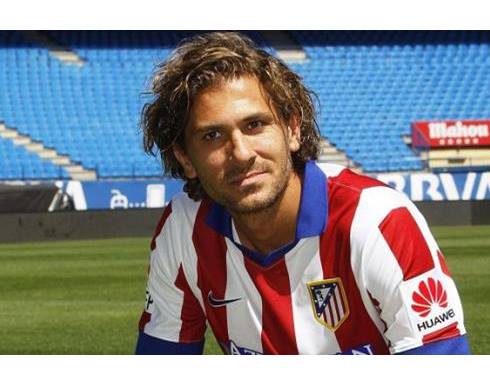 لاعب أتلتيكو مدريد يستعد ل”صفقة القرن”