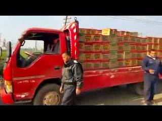 تموين الغربية يضبط مايقرب من 2000 زجاجة زيت تمويني مدعم محظور بيعه خارج البطاقات التموينية