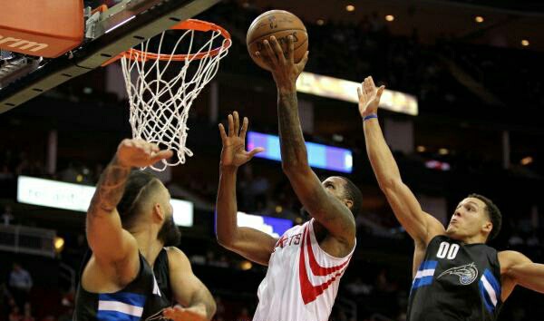 هاردن يقود هيوستون لتخطي أورلاندو بدوري السلة الأمريكي