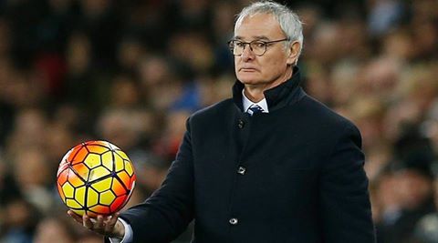 رانييري يُظهر العين الحمراء للاعبي ليستر سيتي