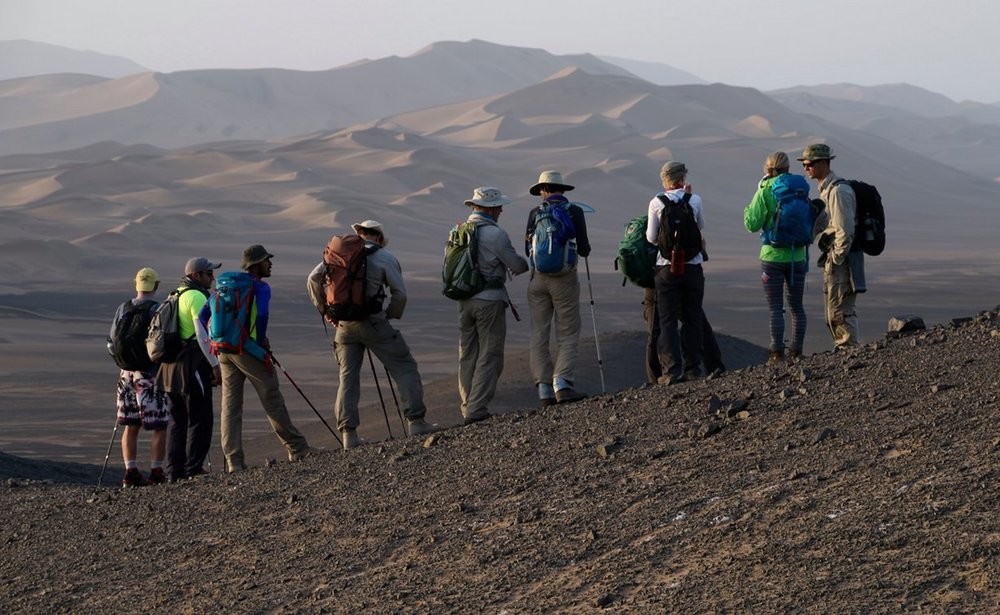 علماء روس يعثرون على كميات هائلة من بقايا نيازك في صحراء إيرانية