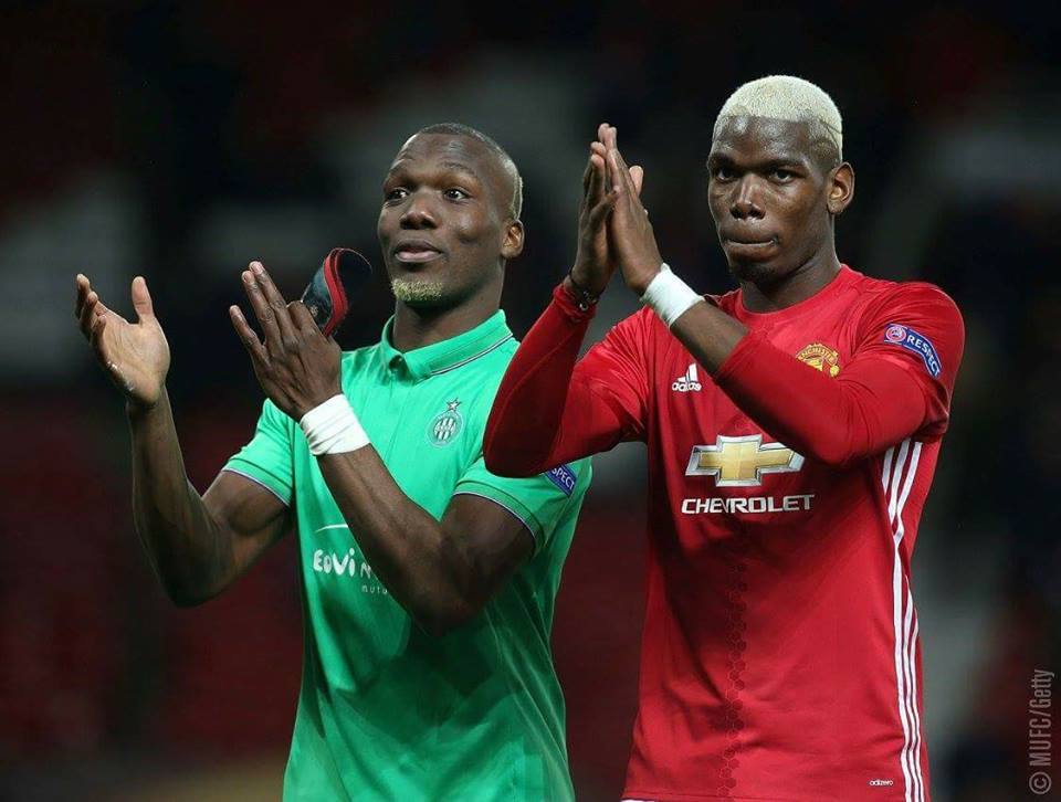 أسطورة مانشستر يونايتد يسخر من تصرفات الأخوين بوجبا