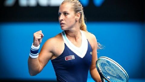 سيبولكوفا تحجز أول مقعد في قبل نهائي بطولة الدوحة