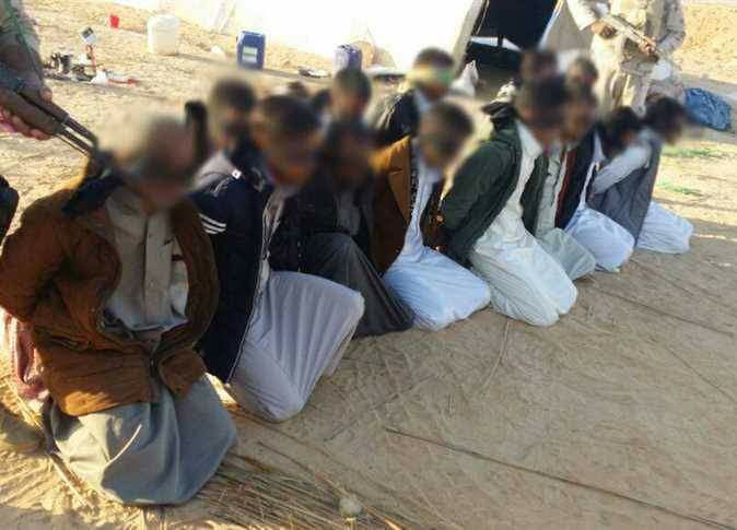 القبض على ١٢ تكفيريا والتحفظ على ٧ سيارات دفع رباعي في سيناء