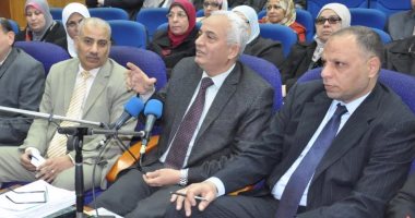 التعليم: إجراء الاختبارات التجريبة للثانوية وفق النموذج الثالث للبوكليت