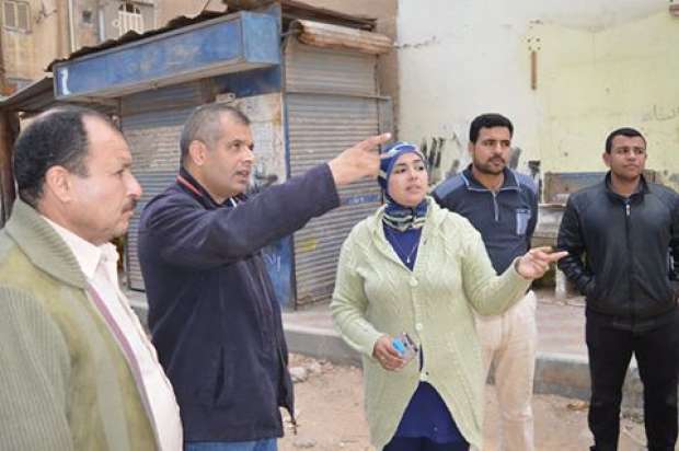 رئيس مدينة المحلة يتفقد مشروعات تطوير العشوائيات وشبكات الصرف الصحي