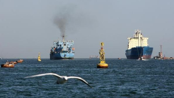 مصر تتحرك سريعاً بعد انسحاب تحالف عالمي من قناة السويس