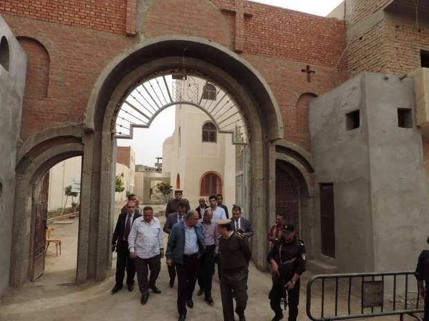 مدير أمن الفيوم يتابع تأمين الكنائس بالمحافظة