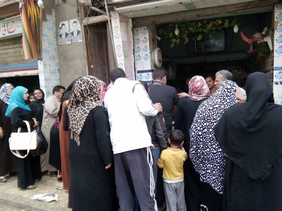 الغربوية أكيلة والاقبال تاريخى على شراء الفسيخ