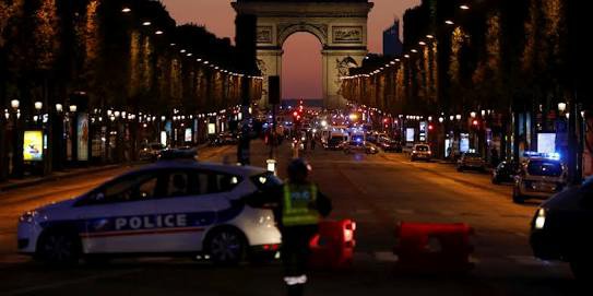 «رويترز» داعش تتبنى اعتداء الشانزليزية ..