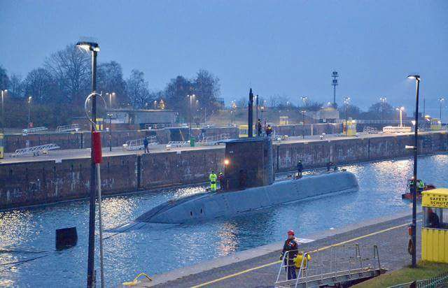ابحار أول غواصه مصريه مصنوعه في المانيا الي الاسكندريه