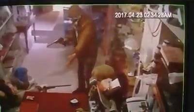 القبض على متهمين فيديو السطو المسلح فى أبو راضى