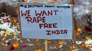 نقلاً عن بى بى سى : فتاة هندية تقطع قضيب مدرس دين “ظل يغتصبها لسنوات”