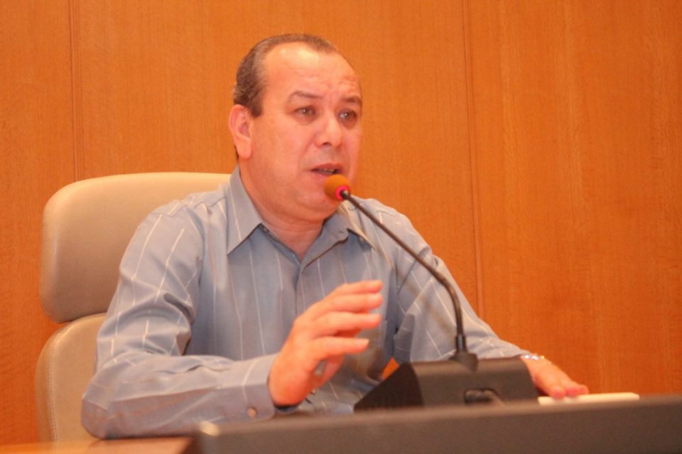 محافظ دمياط يعتمد مبلغ 600 الف جنيه لتغطية ترعتين بكفر سعد