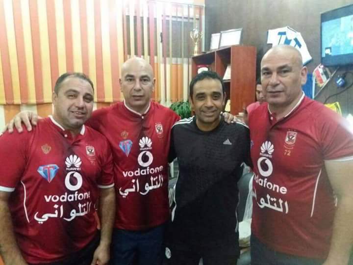 سمير عثمان يكشف سر ارتداء التؤام لفانلة النادى الأهلى ومناسبة هذا الحدث