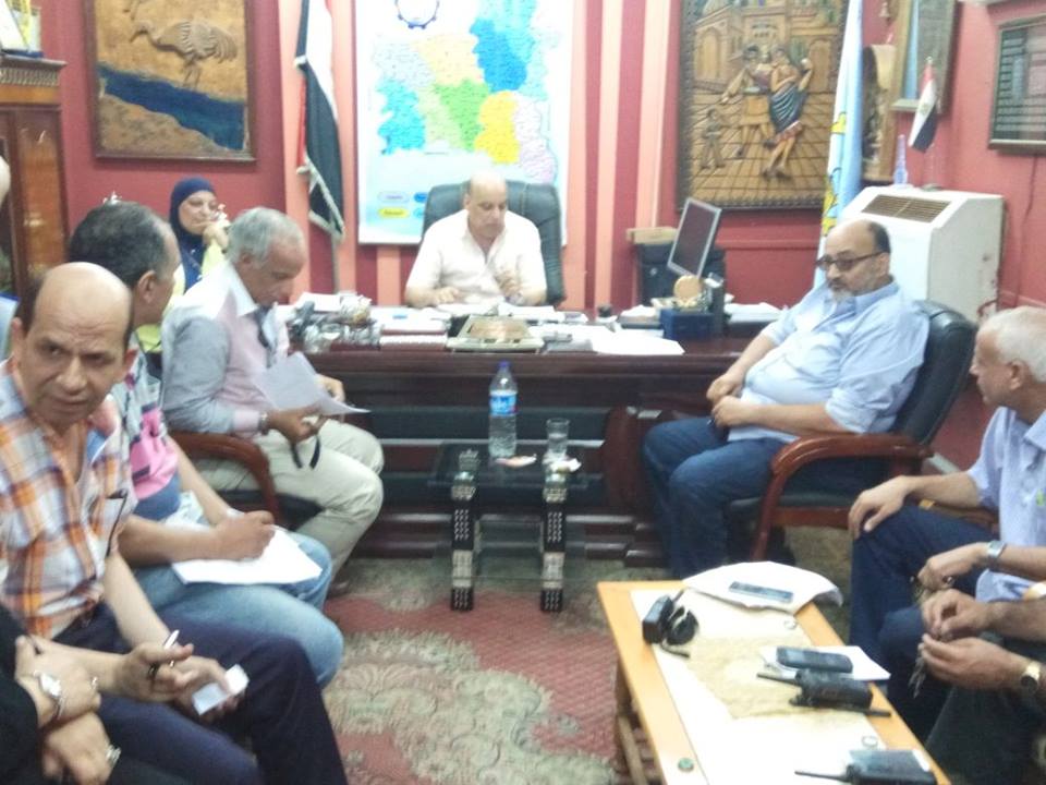 تعليم الغربية يجتمع بمديري عموم الإدارات للتأكيد على الانتهاء من خطط الندب والنقل قبل بداية العام الدراسي