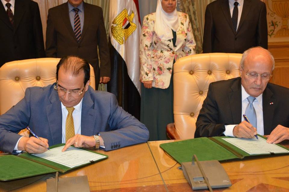 محافظ الدقهلية : بروتوكول تعاون مع وزارة الانتاج الحربى لتنفيذ مشروعات بقطاعات المرافق والخدمات