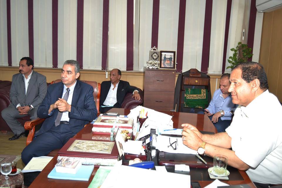 محافظ الغربية يناقش طرح الـ 34 فدان بالمحلة والأنتفاع لمدة 50 عاما