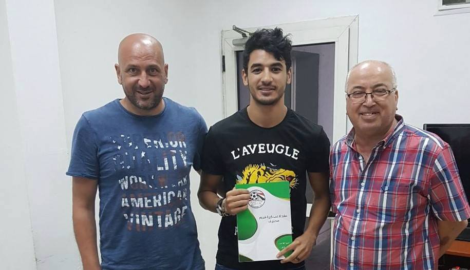 رسميا محمد حمدى زكى فى صفوف سموحه