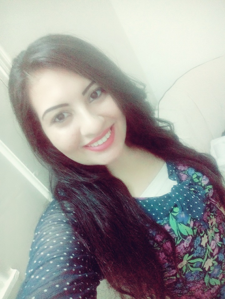 بلا طب بلا هندسة .  إلعب كورة أحسن  !!