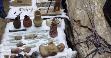 ضبط 120 قطعة  أثرية بحوزة مهربين فى بنى سويف (صور)