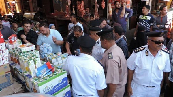 مديرية أمن مطروح.. تقوم بحملة لتفتيش المخابز والمحال التجارية بالمدينه