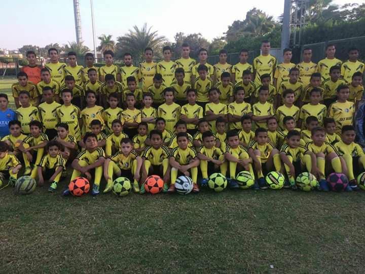 بالصور.. افتتاح أكاديمية “جولي” لكرة القدم تحت إشراف طارق كمال