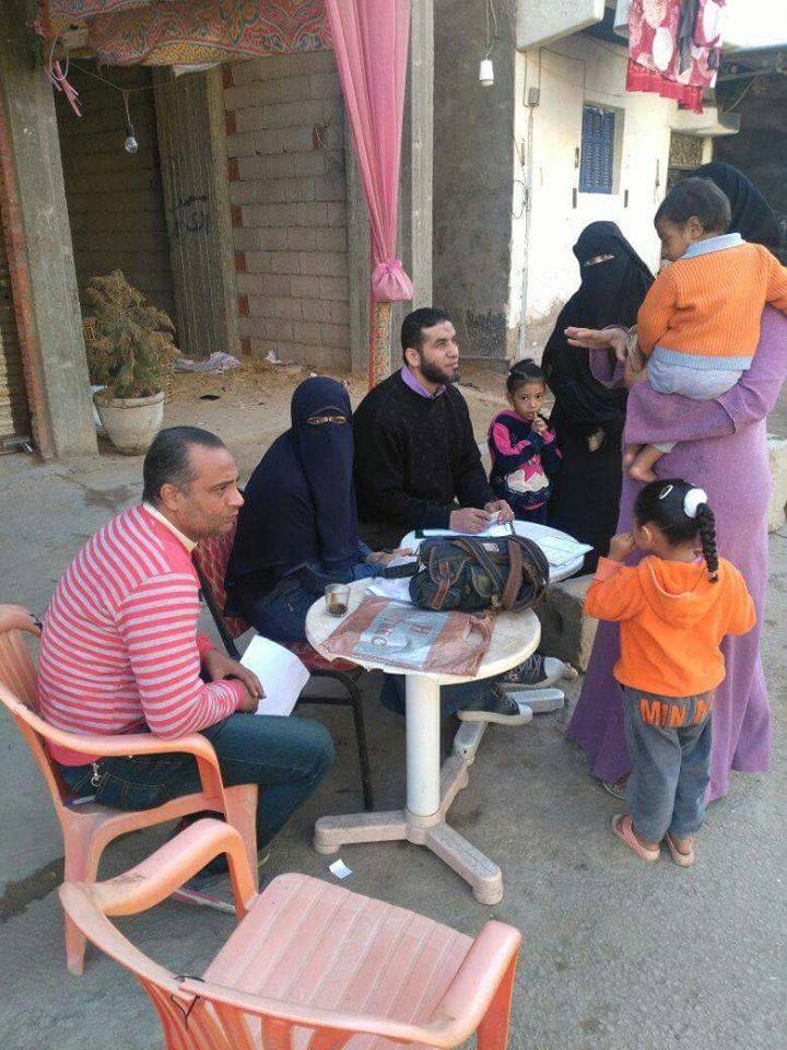 بالصور ..الكشف على435 حالة بينهم 30 حالة إيجابية مصابة بـفيروس سي