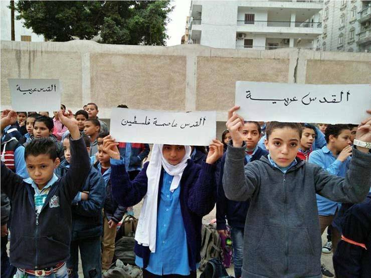 بالصور “تعليم الإسكندرية” يؤكد القدس عربية بطابور الصباح وبالأنشطة الطلابية