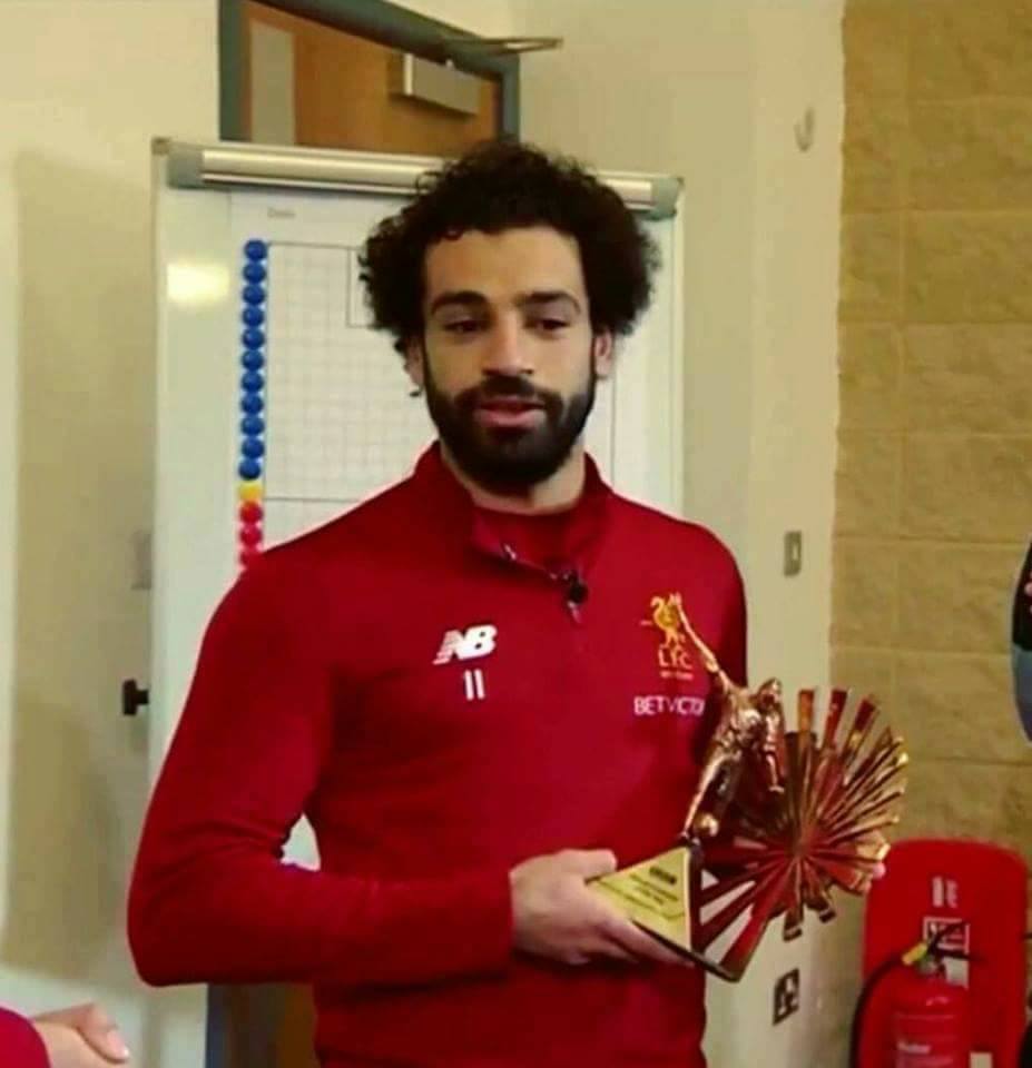 فرج عامر للنجم محمد صلاح : مبروك يابوصلاح وننتظر الكثير منك فى كأس العالم