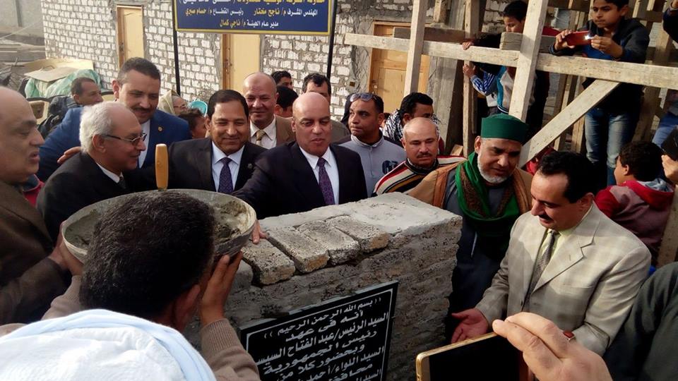 محافظ الغربية ووكيل تعليم الغربية في افتتاح ووضع حجر أساس عددا من المدارس بغرب المحلة