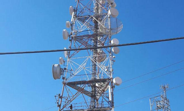 شلل تام داخل البنوك ومكاتب البريد والتأمينات لإنقطاع خدمات الإنترنت بالواحات