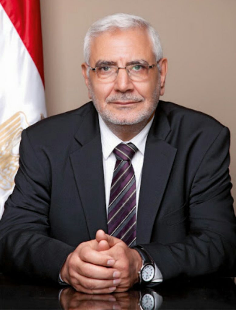 عاجل ..مزرعه القيادى الأخوانى عبد المنعم أبو الفتوح تأوى 6 عناصر إرهابية هاربه