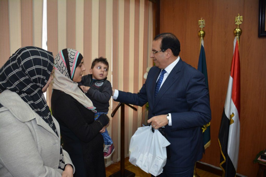 ” محافظ الدقهلية ” يدعم التعاطف الإنساني مع المحتاجين