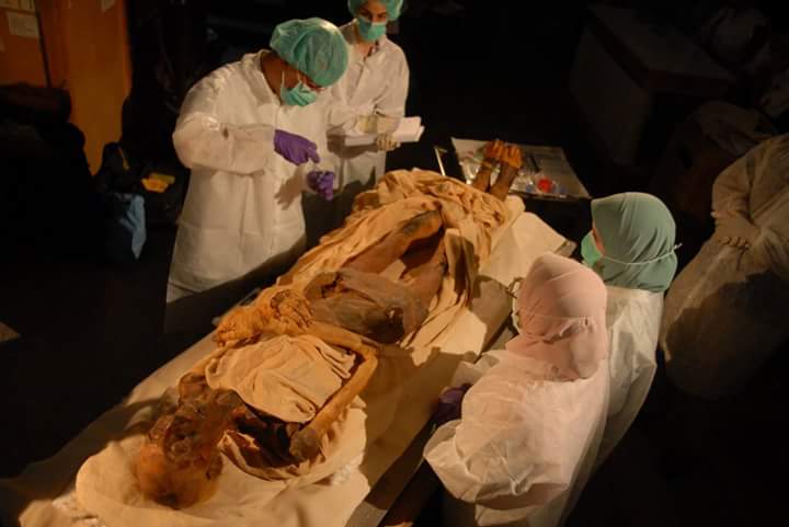 بالصور .. لغز إكتشاف المومياء الصارخة التي حيرت خبراء الآثار