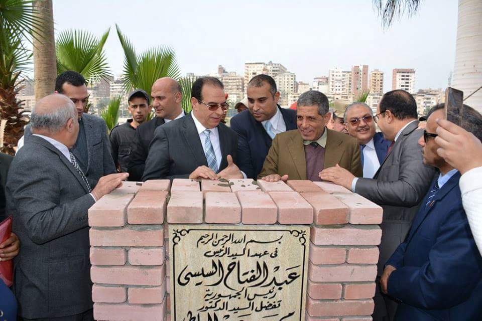 محافظ الدقهلية يضع حجر أساس مراسي الأتوبيس النهري بـ المنصورة