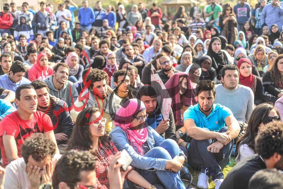 تحويل عميد كلية صيدلة للتحقيقات لـ تركيب كاميرات مراقبة على أبواب الحمامات