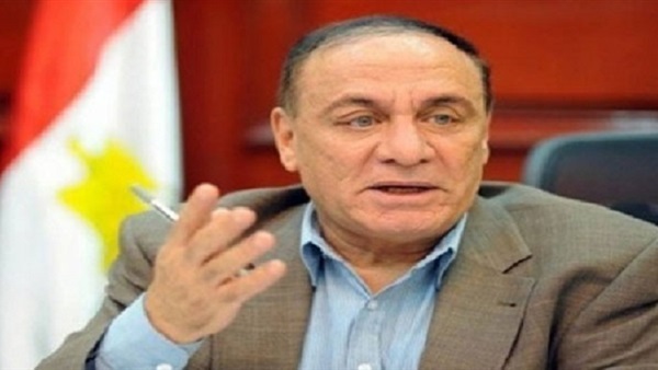 مؤتمر “أنت الأمل” يعرض فيلم تسجيليا لإنجازات الرئيس السيسي بالتجمع الخامس.