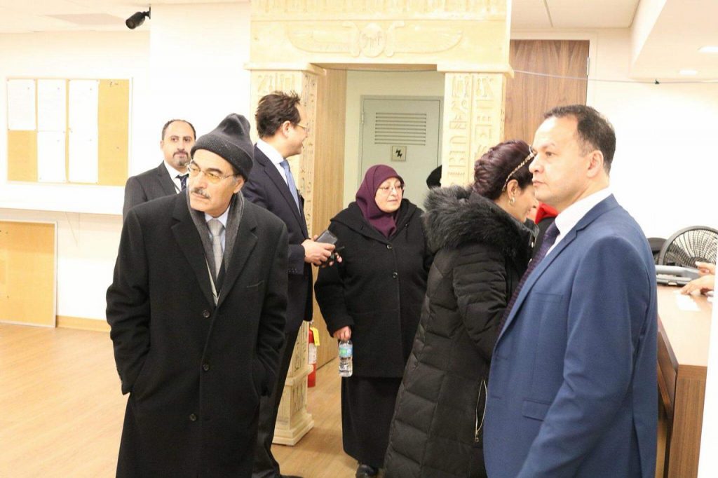 بالصور ..إقبال الجالية المصرية للتصويت فى الانتخابات الرئاسية بـ نيويورك