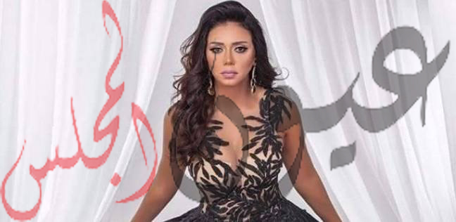 رانيا يوسف مع الفنان محمد عادل امام في فترة الرياضه فـ الجيم