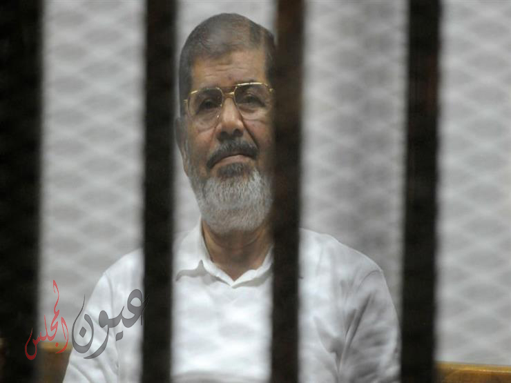 إعادة محاكمة الرئيس المعزول محمد مرسى و27 آخرين..