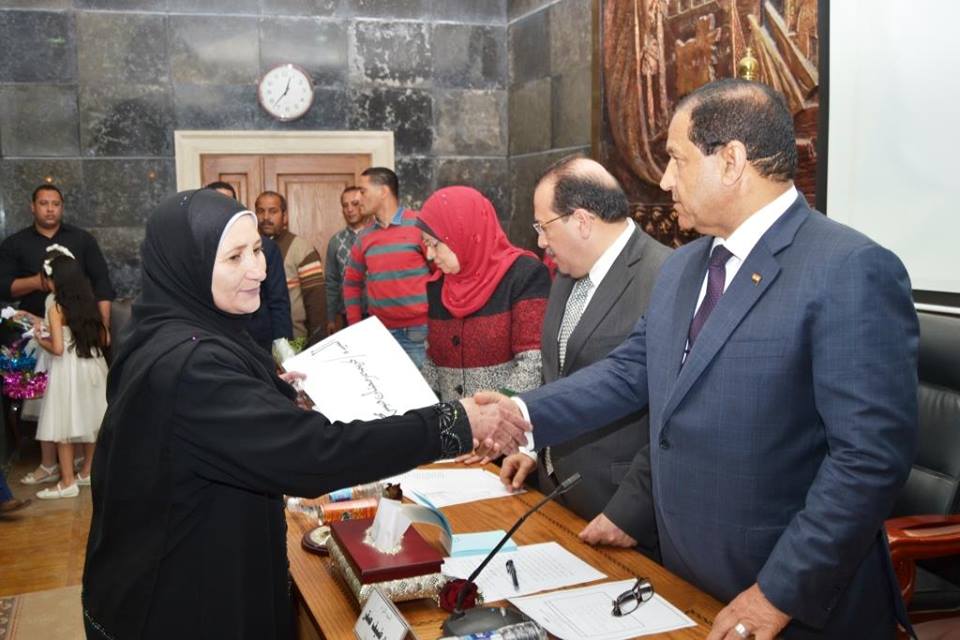 محافظ الغربية يكرم الأمهات المثاليات بحضور رئيس جامعة طنطا.
