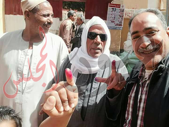 محافظ البحيرة تشيد بدور الجمعيات الأهلية فى حشد المواطنين وحثهم على الأنتخابات