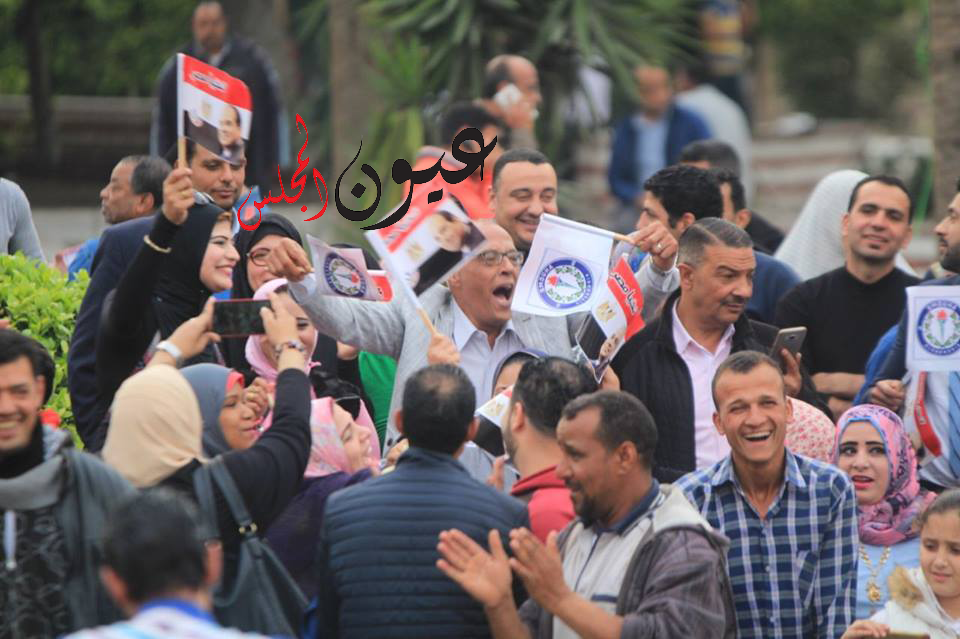 بالخيول الإسكندرية تحتفل بفوزالرئيس عبدالفتاح السيسي ب٩٧,٠٨ ٪؜ .. صور