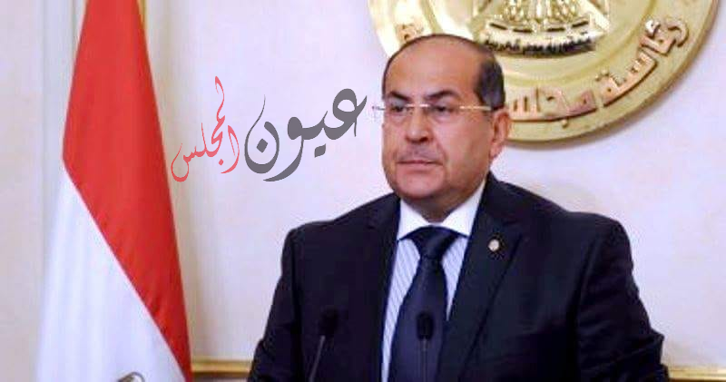 محافظ سوهاج يقدم مساعدات إلى 6500 أسرة بـ عيدها القومى