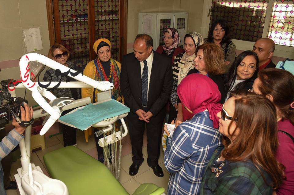 بالصور.. إفتتاح عيادتي أسنان وعلاج طبيعي بمركز طب أسرة بـ سان ستيفانو