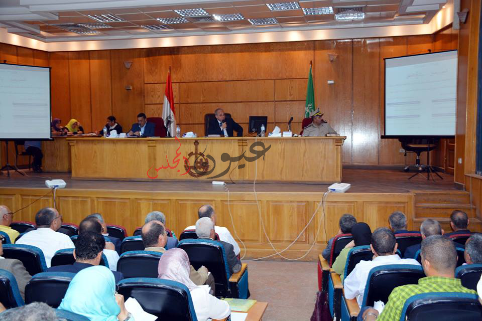 محافظ القليوبية يكلف الجهاز التنفيذي بسرعة توفير أماكن لإفتتاحها كمنافذ لبيع السلع الغذائية قبل رمضان