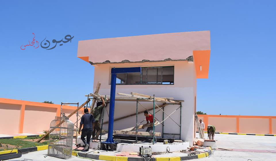 محافظ البحر الاحمر يشدد على سرعة الانتهاء من محطة الصرف الصحى شمال منطقة الاحياء ..صور