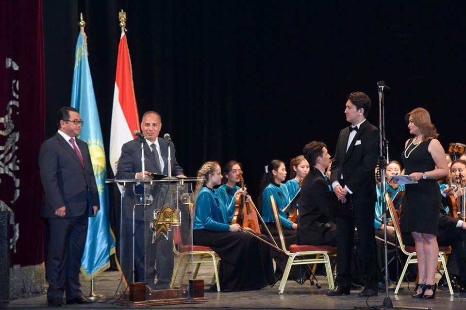 بالصور..محافط الإسكندرية يشارك فى إحتفالية الأسبوع الثقافي لدولة كازاخستان