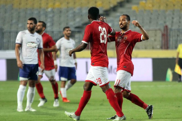 20 لاعب في قائمة الأهلي لمواجهة المصري بالدوري